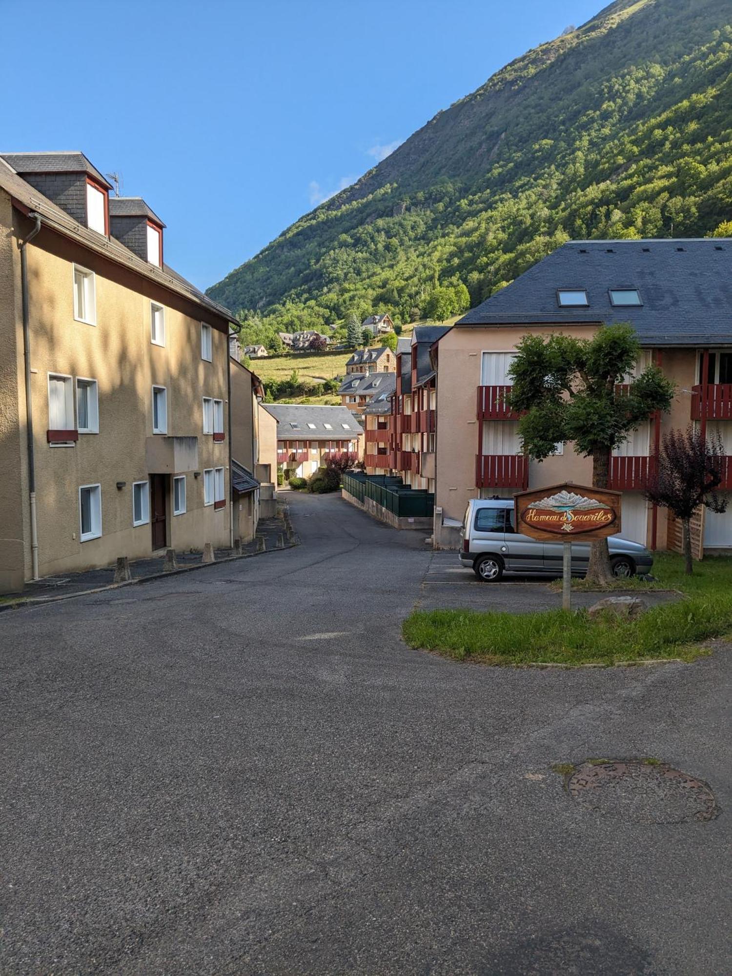 Charmant T2 Wifi Parking Gratuit 4 Personnes Esquieze-Sere Bagian luar foto